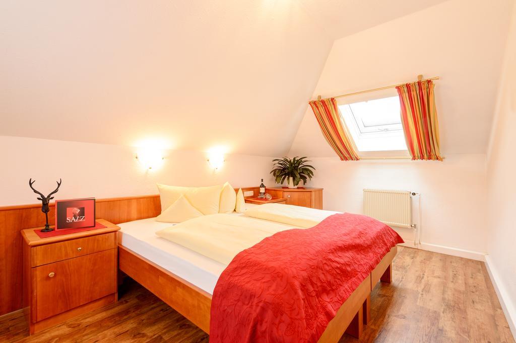 Familien- Und Wellnesshotel "Viktoria" Oberstdorf Extérieur photo